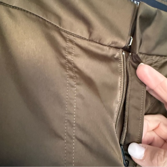 Athleta Radiant Jogger Womens 8 Pants Green Pockets Shiny Elastic Ankle - Picture 6 of 14